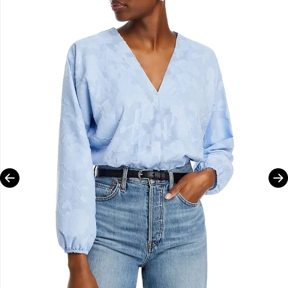 Koko + Mason Tops - Koko & Mason - Light Blue V-Neck Long Sleeve Blouse - Sz Small